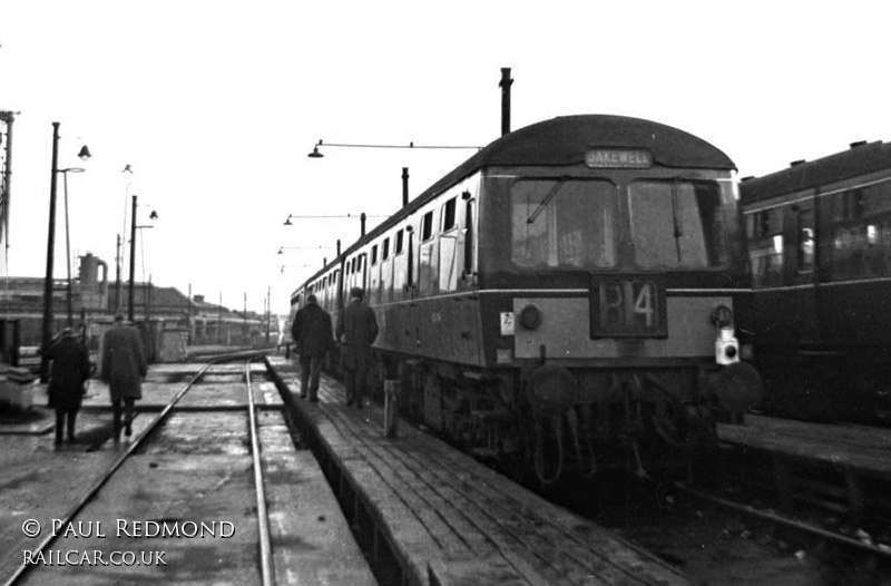 Class 105 DMU at Derby Etches Park