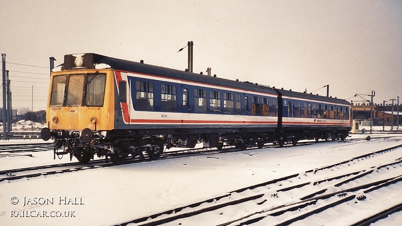 Class 108 DMU at Bedford
