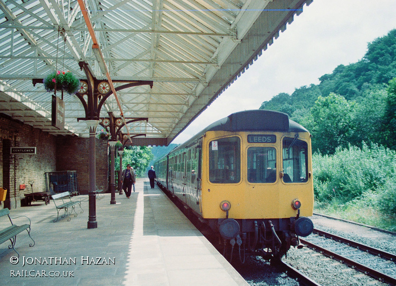 Class 110 DMU at Hebden Bridge