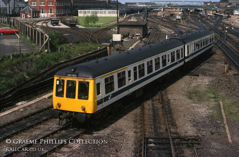 Class 114 DMU at Doncaster