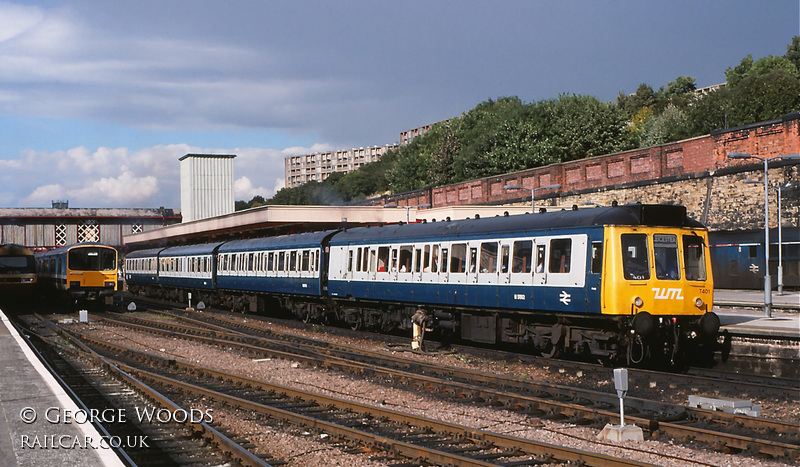 Class 115 DMU at Sheffield