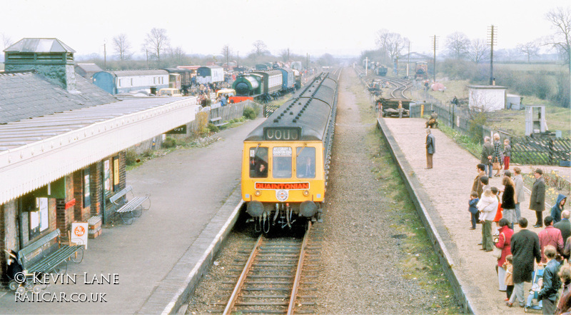 Class 115 DMU at Quainton Road