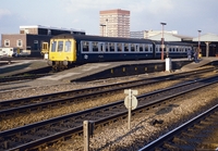 Class 119 DMU at Reading Station