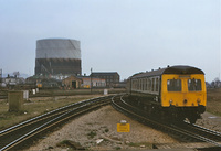 Class 120 DMU at Gloucester