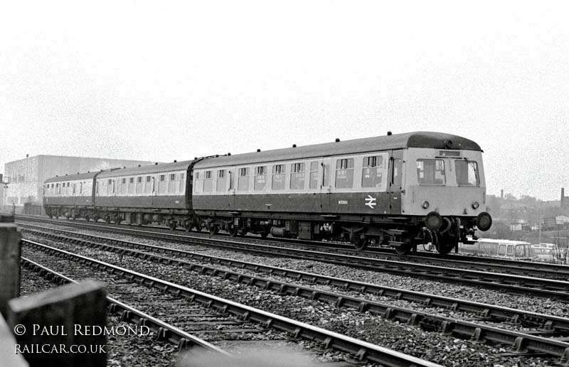 Class 120 DMU at Derby