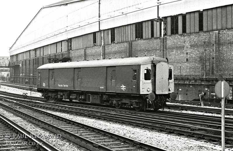 Class 128 DMU at London Paddington