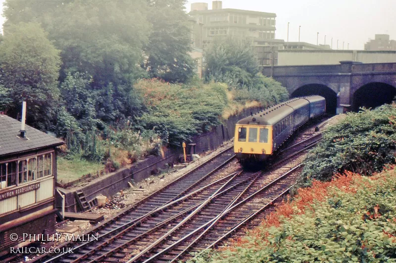 Class 116 DMU at Junction Road Junction