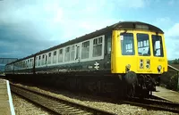 Class 119 DMU at Nailsea and Backwell