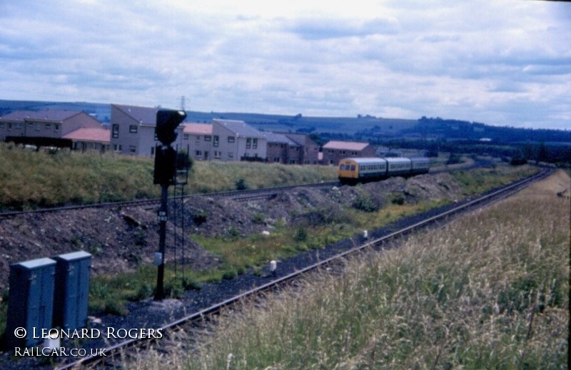 Class 101 DMU at Mucklets Road, Musselburgh