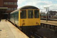 Class 104 DMU at Watford Junction