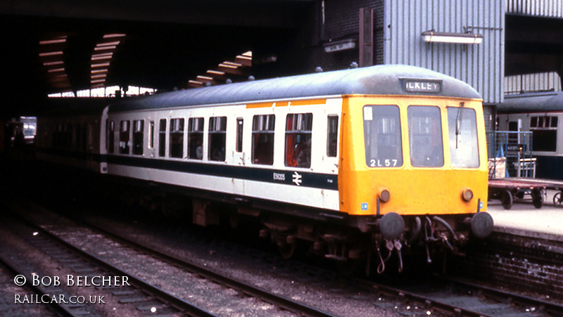 Class 108 DMU at Leeds