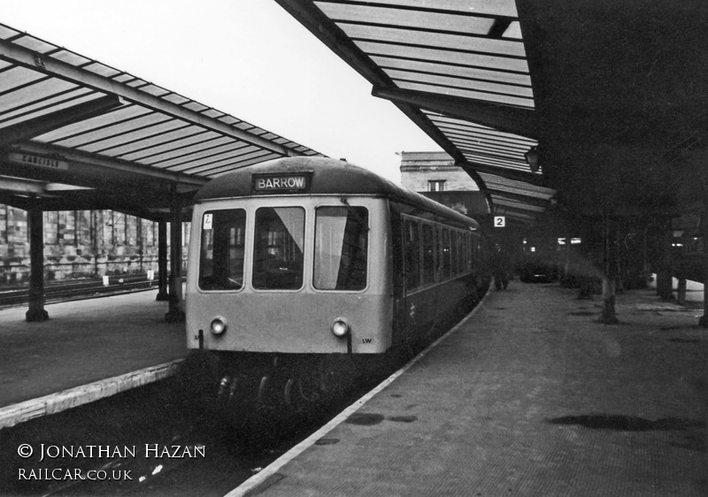 Class 108 DMU at Carlisle