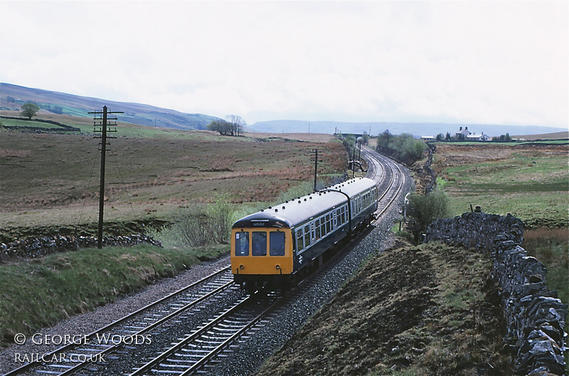 Class 108 DMU at Ais Gill