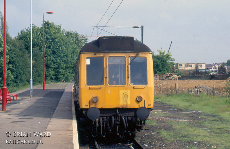 Class 108 DMU at St Albans Abbey