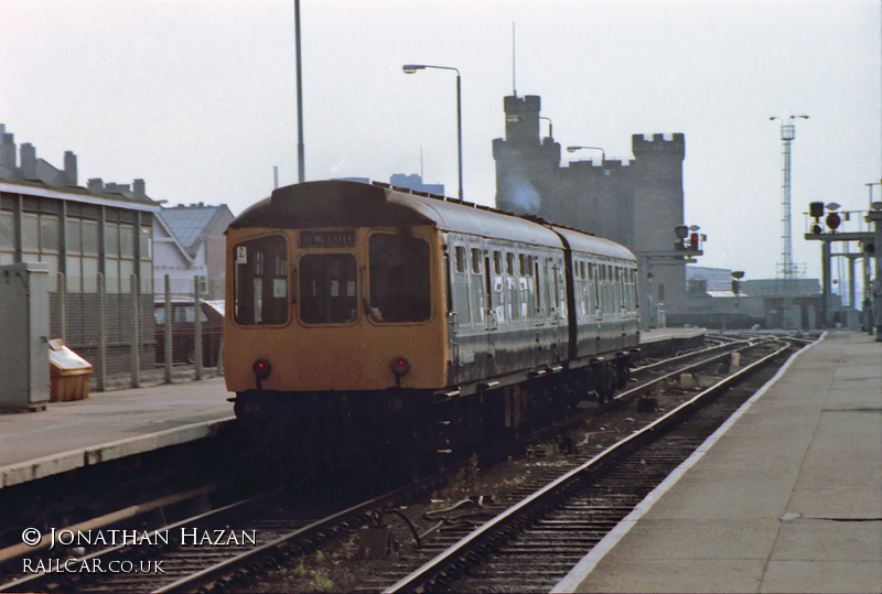 Class 110 DMU at Newcastle