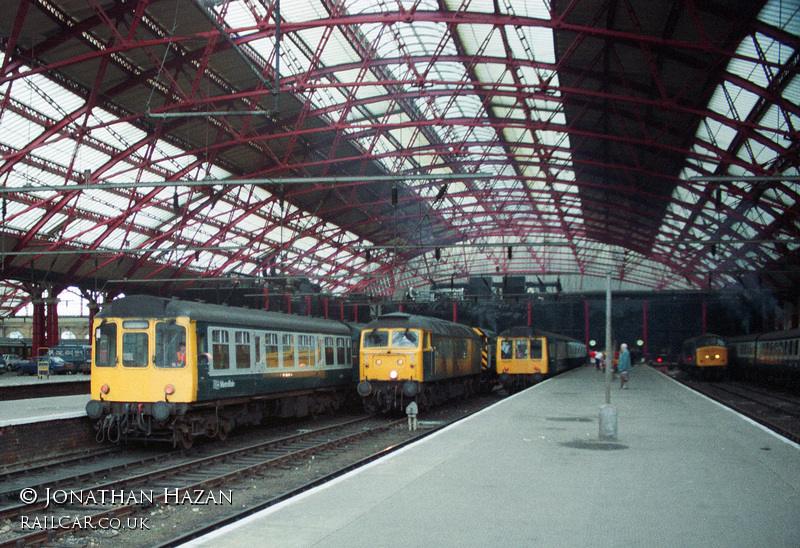 Class 110 DMU at Liverpool Lime Street