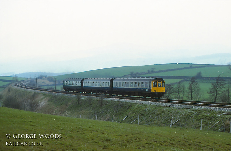 Class 110 DMU at Kettlesbeck