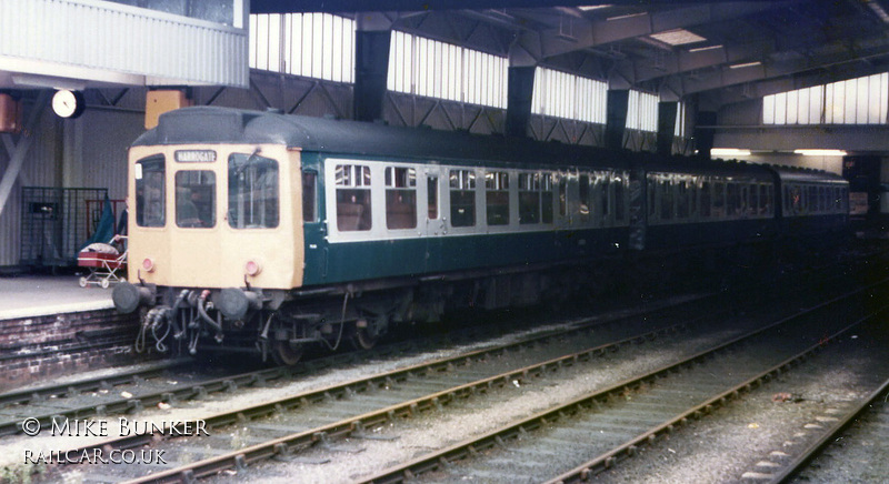 Class 110 DMU at Leeds