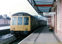 Class 114 DMU at Lincoln Central