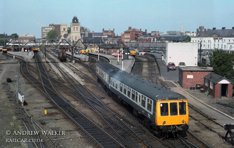 Class 114 DMU at Lincoln