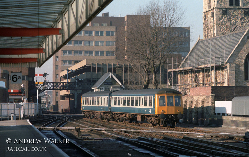 Class 114 DMU at Lincoln