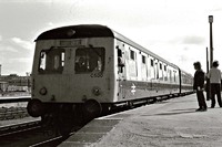 Class 120 DMU at Cardiff Central