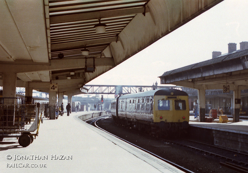 Class 120 DMU at Derby