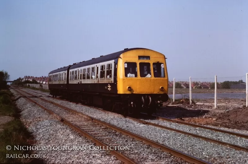 Class 101 DMU at Bedworth