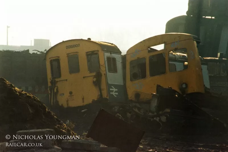 Class 101 DMU at Leicester