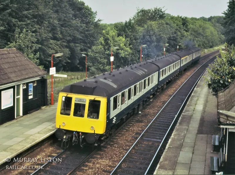 Class 115 DMU at Seer Green