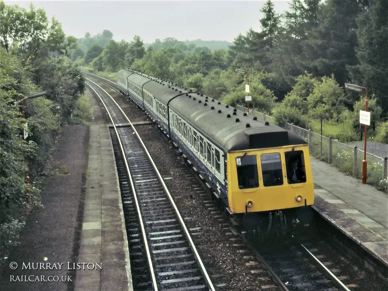 Class 115 DMU at Seer Green