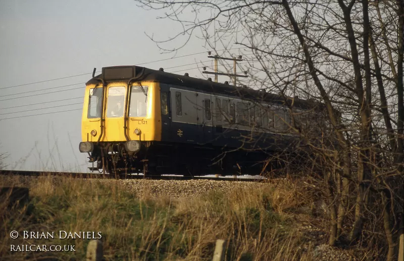 Class 121 DMU at Didcot North Junction