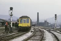 Class 108 DMU at Stalybridge