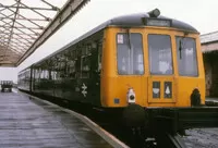 Class 114 DMU at New Holland Pier