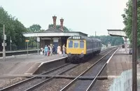 Class 117 DMU at Cholsey &amp; Moulsford