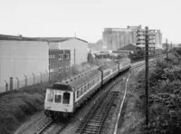 Class 117 DMU at Melksham