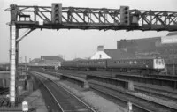 Class 117 DMU at Cardiff