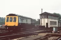 Class 118 DMU at Exeter St Davids