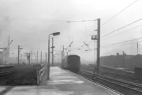 Class 122 DMU at Warrington Bank Quay