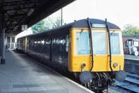 Class 122 DMU at Leamington Spa