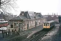 Class 122 DMU at Stourbridge Town