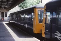 Class 122 DMU at Leamington Spa